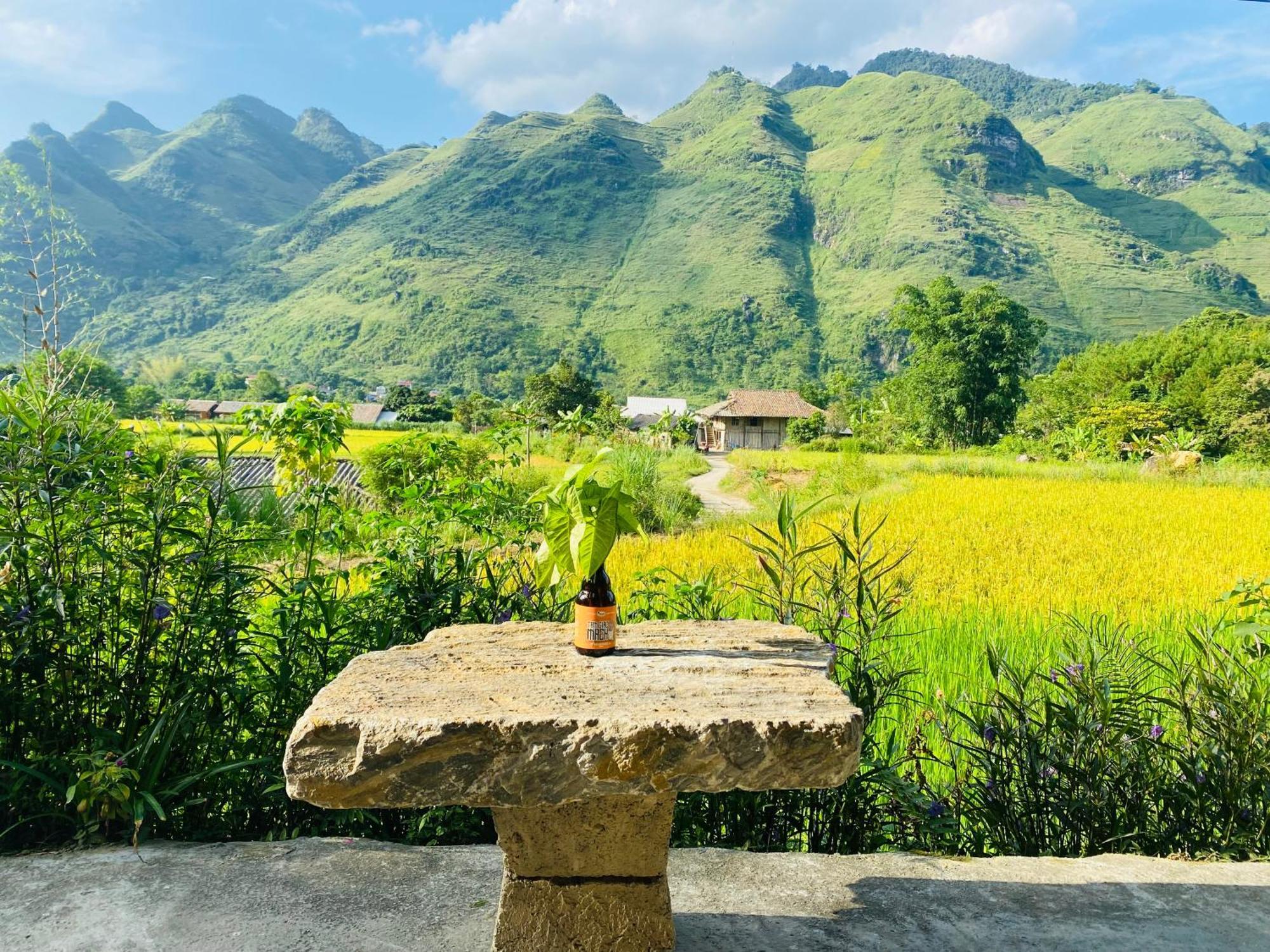 Du Gia Field View Homestay Làng Cac Exterior foto